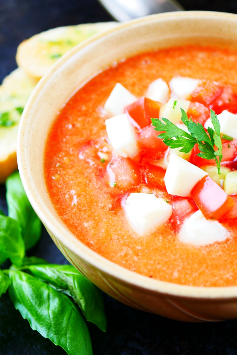 Przepis na gazpacho (chłodnik pomidorowy)
